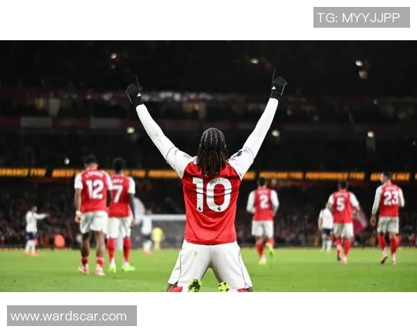 英超激情对决皇马大胜阿森纳帽子戏法引爆全场热情