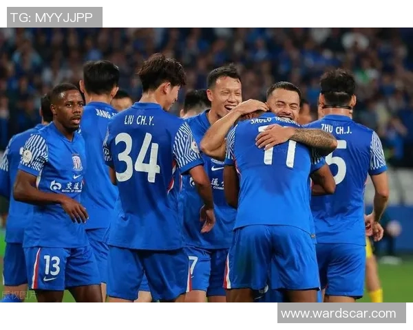 中超精彩对决里昂大胜AC米兰帽子戏法引发全场沸腾