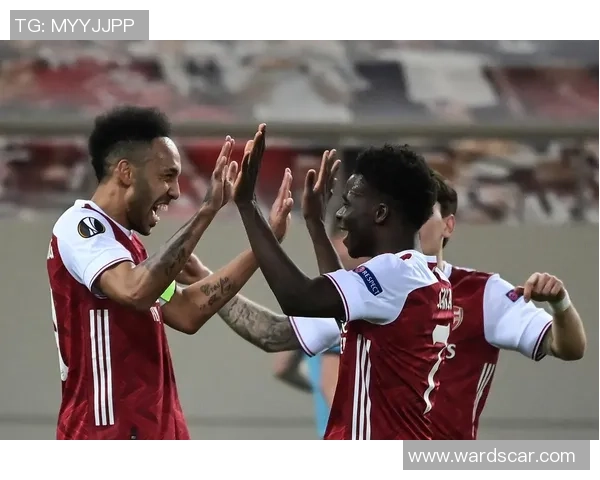 欧联杯本菲卡大胜巴萨三球零封全场焦点解析与赛后反响