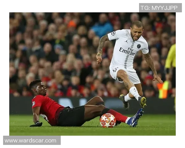 欧冠惊天逆转巴黎圣日耳曼6比2狂胜曼联红牌事件引发全场热议