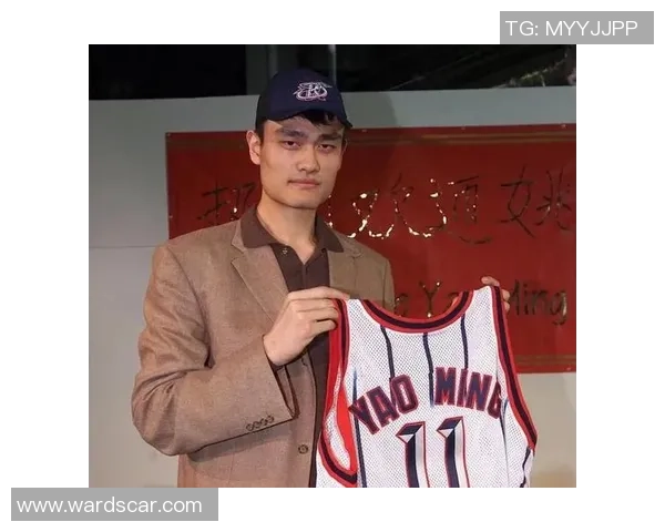 姚明在篮球场上的自由表达与个人成长之路揭秘