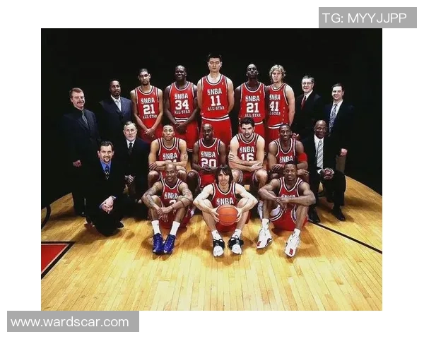 姚明姚同学的篮球梦想与人生启示：从球场到人生的精彩旅程