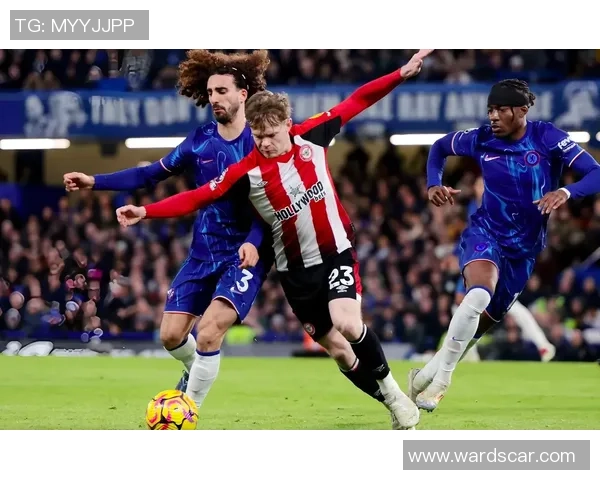 巴萨与拜仁激战成平局决胜时刻引发全场沸腾 巴萨与拜仁激战成平局决胜时刻引发全场沸腾