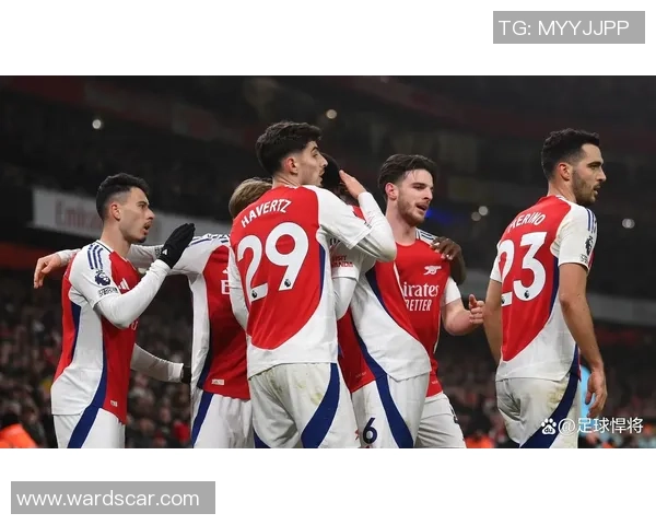 欧联杯精彩对决那不勒斯与阿森纳战成平局神扑瞬间引发热议与转会传闻