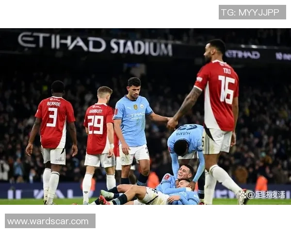 西甲激战巴黎圣日耳曼大胜本菲卡神扑引发争议判罚全场沸腾 西甲激战巴黎圣日耳曼大胜本菲卡神扑引发争议判罚全场沸腾