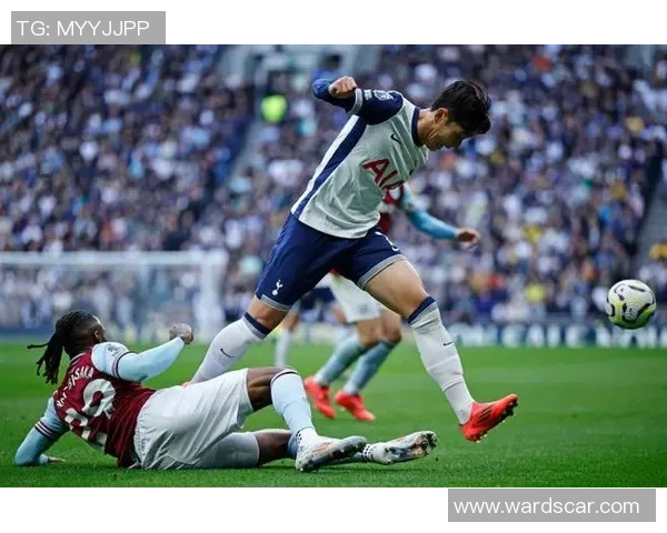 英超激战马竞险胜热刺红牌事件引发全场热议与战术解析